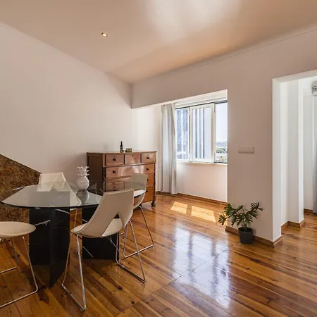 Апартаменты Amoreiras Loft